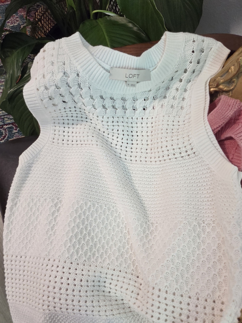 LOFT White Knit Sleeveless Sweater Shell